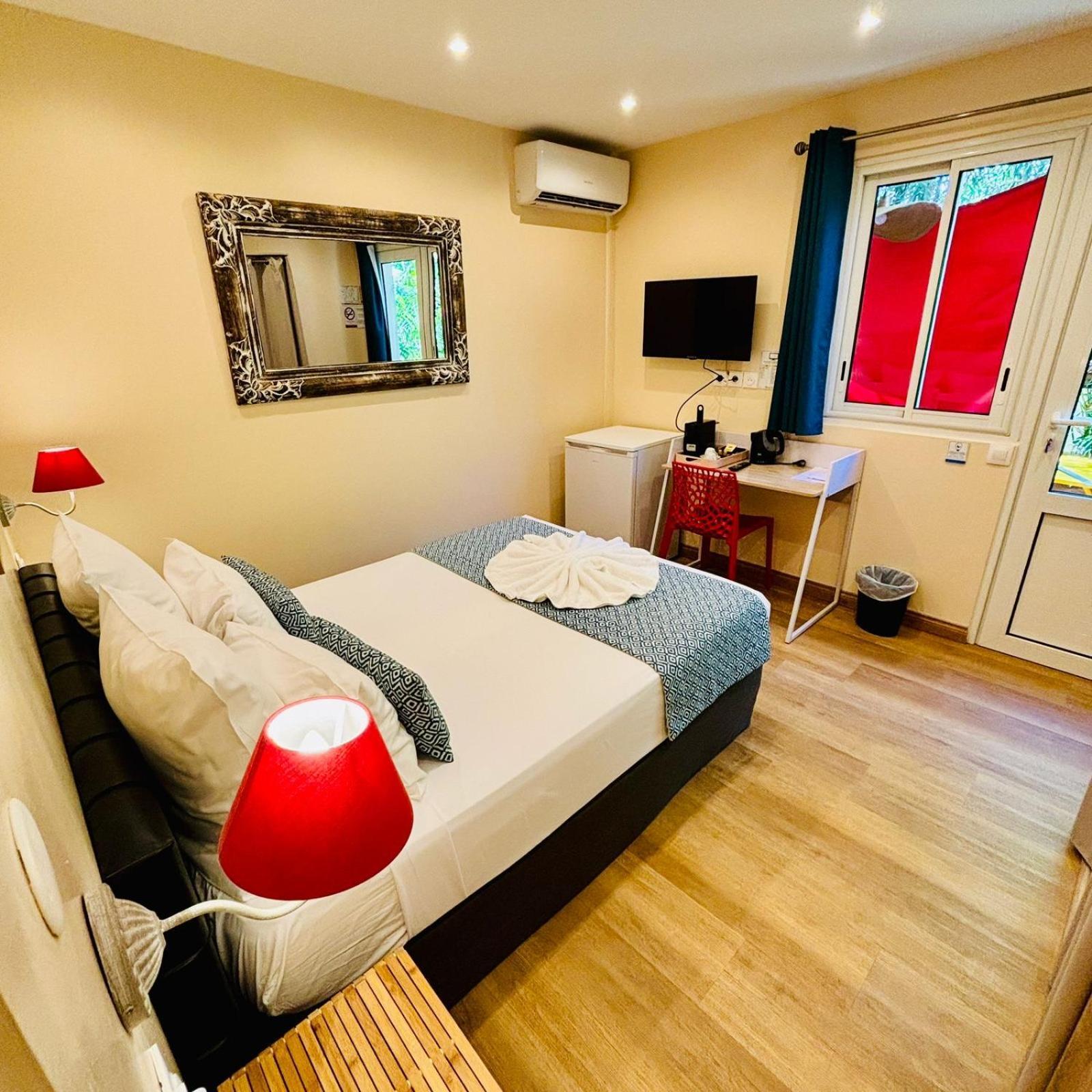 Hotel Coco Island Saint-Gilles-les-Bains Exterior foto